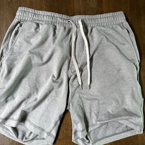 Vuori Ponto Performance Shorts Driftwood Heather (Medium)